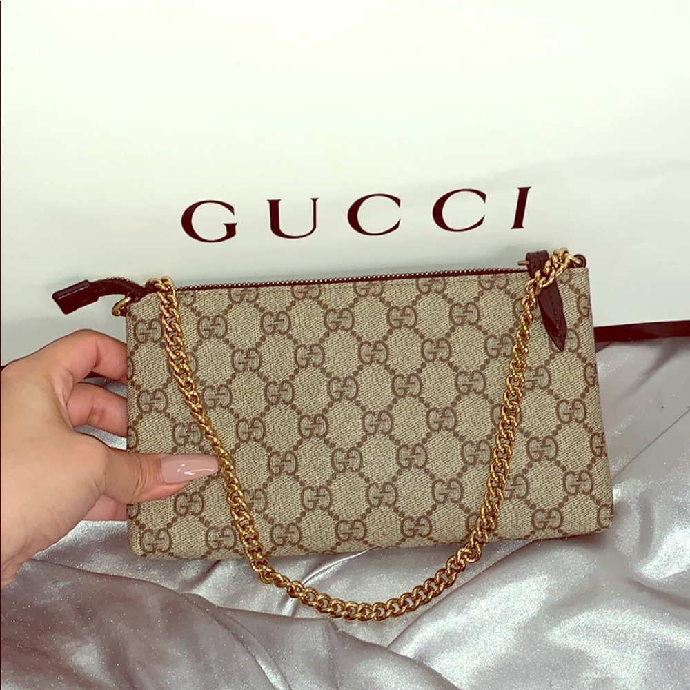 Authentic Gucci Purse pristine condition
